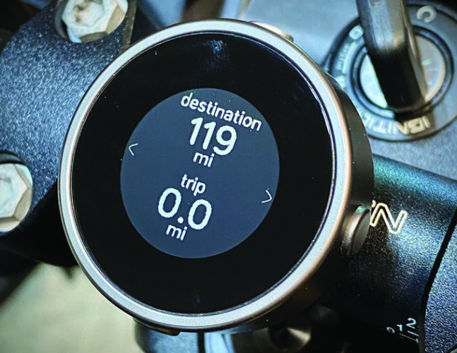 beeline-moto-navigation-odometer